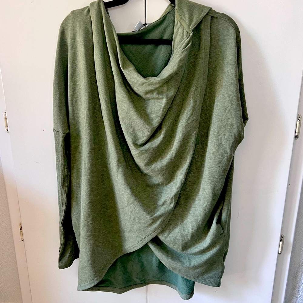 Athleta wrap top